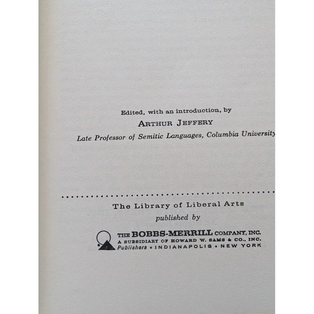 Library‎ of Liberal Arts Books Mill Hobbes Dostoevski Hamilton Hesiod Grant Chan